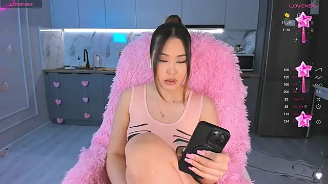 carpe diemmm online show from March 22, 12:49 am