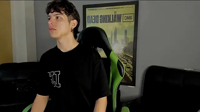 Snapshot of bravoboreal chatting on December 2, 1:46 pm bravoboreal online show from December 2, 1:46 pm