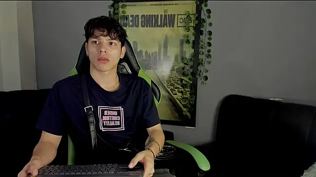 Snapshot of bravoboreal chatting on December 11, 1:28 pm bravoboreal online show from December 11, 1:28 pm