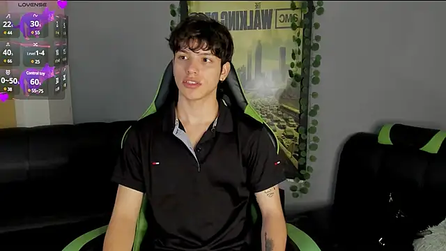 Snapshot of bravoboreal chatting on December 23, 1:56 pm bravoboreal online show from December 23, 1:56 pm