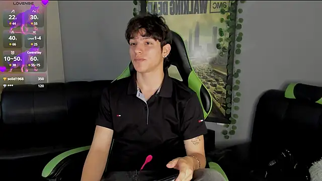 Snapshot of bravoboreal chatting on December 23, 5:00 pm bravoboreal online show from December 23, 5:00 pm