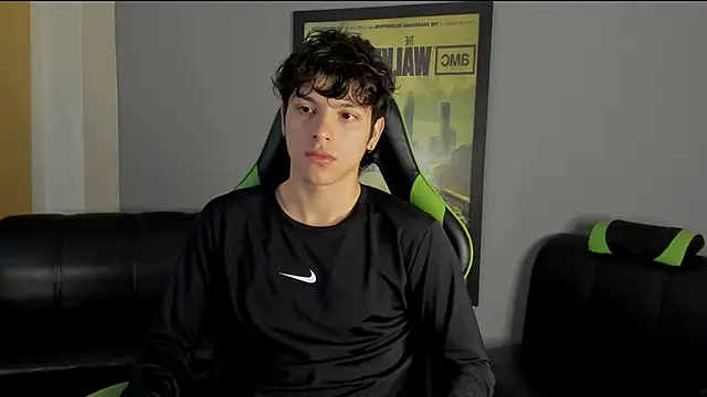 Snapshot of bravoboreal chatting on January 10, 12:58 pm bravoboreal online show from January 10, 12:58 pm