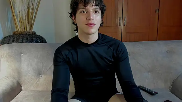 Snapshot of bravoboreal chatting on September 29, 8:24 pm bravoboreal online show from September 29, 8:24 pm