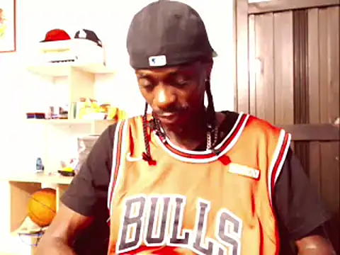 Snapshot of phillip-hot chatting on January 28, 3:57 am phillip-hot online show from January 28, 3:57 am