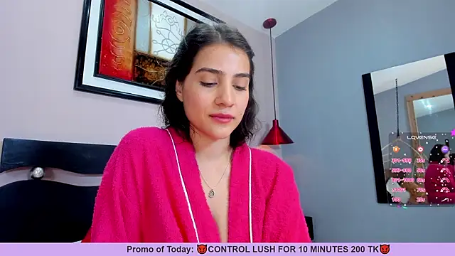 Snapshot of Miranda_doll_ chatting on February 7, 3:19 pm Miranda doll online show from February 7, 3:19 pm