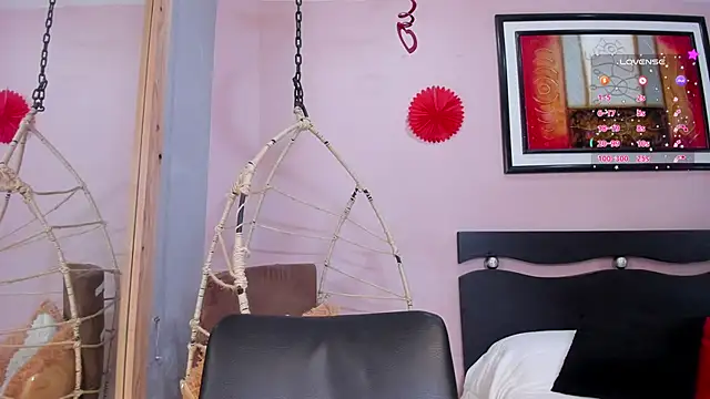 Snapshot of Miranda_doll_ chatting on February 17, 12:16 pm Miranda doll online show from February 17, 12:16 pm