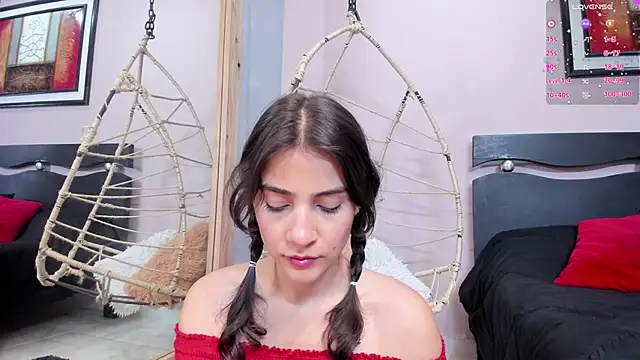 Snapshot of Miranda_doll_ chatting on March 6, 3:24 pm Miranda doll online show from March 6, 3:24 pm