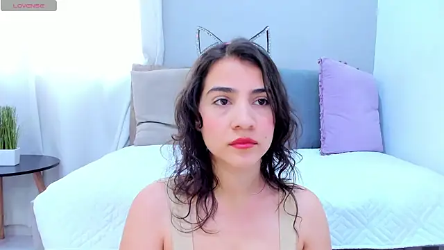 Snapshot of Miranda_doll_ chatting on March 22, 12:25 pm Miranda doll online show from March 22, 12:25 pm