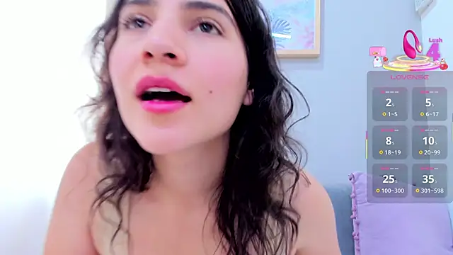 Snapshot of Miranda_doll_ chatting on March 22, 3:42 pm Miranda doll online show from March 22, 3:42 pm