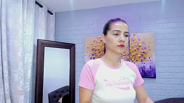 Snapshot of Miranda_doll_ chatting on September 13, 12:05 pm Miranda doll online show from September 13, 12:05 pm