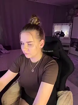 Lexi noah online show from September 14, 9:25 pm