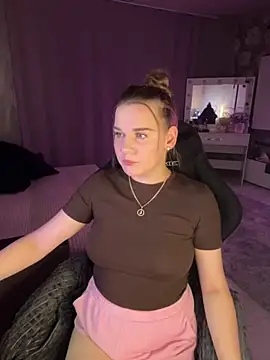 Lexi noah online show from October 9, 9:13 pm