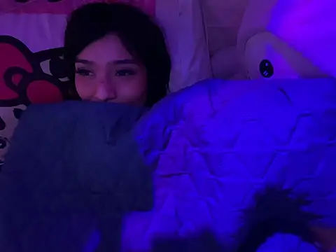 Snapshot of Onlypawzz chatting on February 18, 2:46 pm Onlypawzz online show from February 18, 2:46 pm