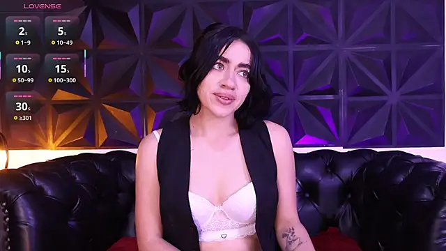 KasiaNoir  online show from November 21, 12:15 pm