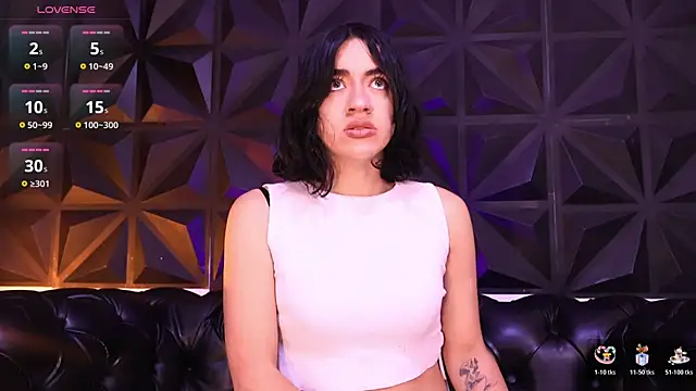 KasiaNoir  online show from February 14, 1:30 pm