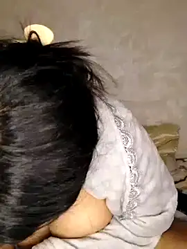 Snapshot of Narimane_maroc chatting on January 16, 3:34 am Narimane maroc online show from January 16, 3:34 am