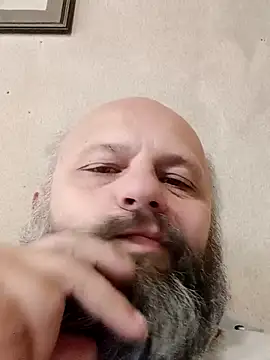 Snapshot of AlexandruCsaba chatting on March 23, 9:13 am AlexandruCsaba online show from March 23, 9:13 am