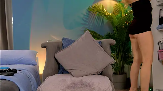  keeti  online show from March 3, 8:27 am