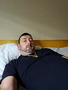 Mgman4365 online show from December 28, 2:43 am