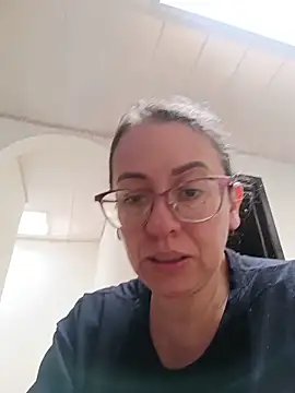 miss hanna07 online show from July 1, 6:07 pm