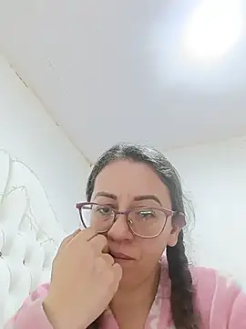 miss hanna07 online show from July 12, 2:41 pm
