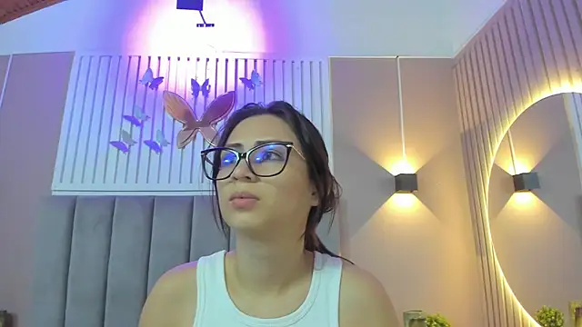 diosa cristal online show from February 1, 3:19 am