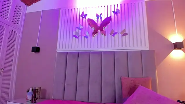 diosa cristal online show from February 27, 9:22 am