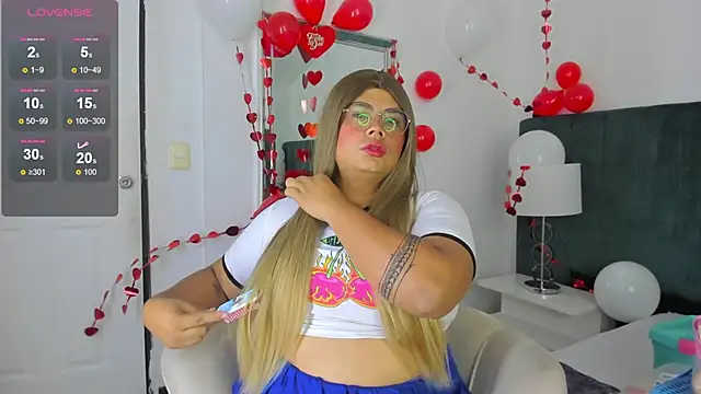 Snapshot of Tom_Silver__ chatting on February 20, 7:19 pm Tom Silver online show from February 20, 7:19 pm