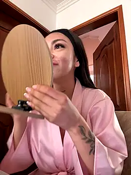 Effy Bonny online show from October 30, 3:57 pm