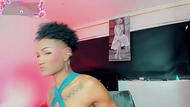 Snapshot of Kendall_hornyy chatting on July 11, 7:49 pm Kendall hornyy online show from July 11, 7:49 pm
