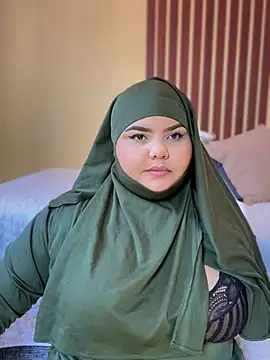  Shara Handal  online show from December 17, 6:09 pm