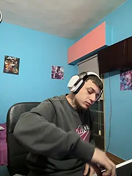 Snapshot of Nenejoven16- chatting on November 25, 10:43 pm Nenejoven16- online show from November 25, 10:43 pm