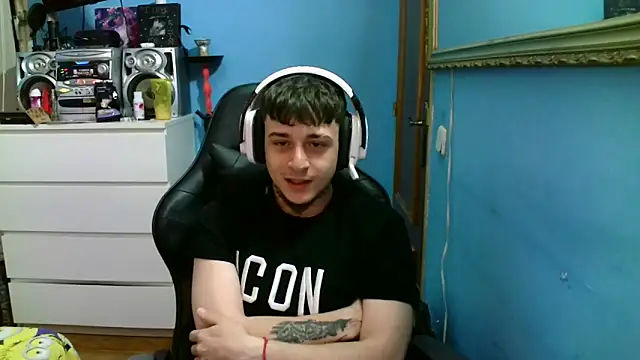 Snapshot of Nenejoven16- chatting on April 4, 8:39 pm Nenejoven16- online show from April 4, 8:39 pm