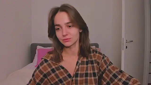 JudyAngil online show from November 27, 8:27 am