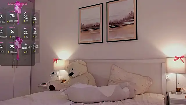 diana nier online show from February 6, 6:11 pm