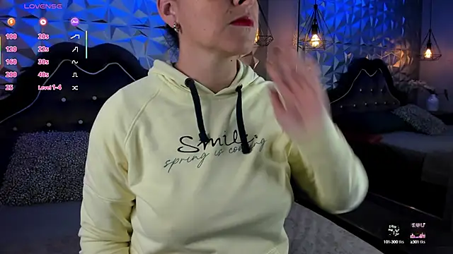 BarbaraTyleer online show from September 18, 1:13 pm