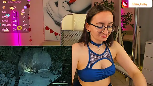 Snapshot of ShiroHeby chatting on March 3, 4:35 pm ShiroHeby online show from March 3, 4:35 pm