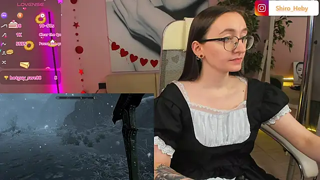 Snapshot of ShiroHeby chatting on March 7, 3:28 pm ShiroHeby online show from March 7, 3:28 pm