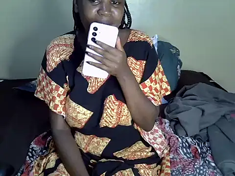 Snapshot of Sexiebony12 chatting on March 22, 1:20 am Sexiebony12 online show from March 22, 1:20 am