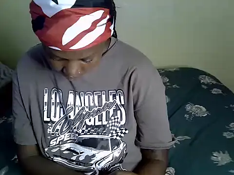 Snapshot of Sexiebony12 chatting on March 28, 3:00 pm Sexiebony12 online show from March 28, 3:00 pm