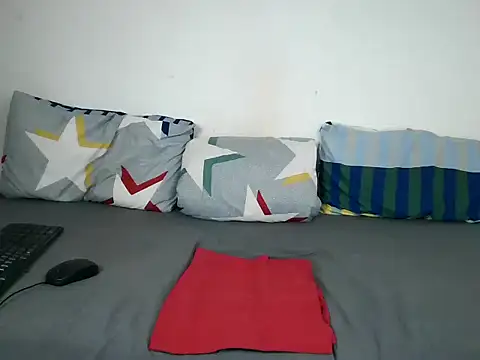 BIGTITTISXXX online show from December 4, 9:51 am