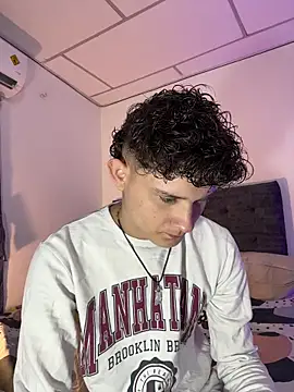 Nathan Bluee online show from November 16, 3:06 pm