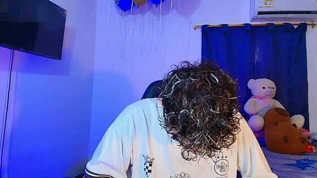 Nathan Bluee online show from March 3, 5:19 pm