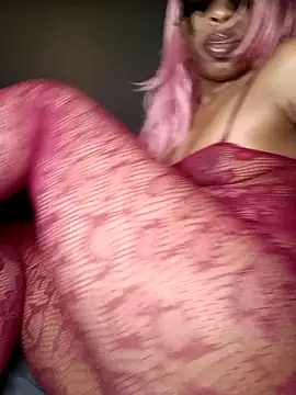 Snapshot of MILFCandy chatting on January 8, 5:59 am MILFCandy online show from January 8, 5:59 am