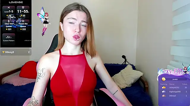 Snapshot of Luxuryalma chatting on December 9, 9:17 am Luxuryalma online show from December 9, 9:17 am