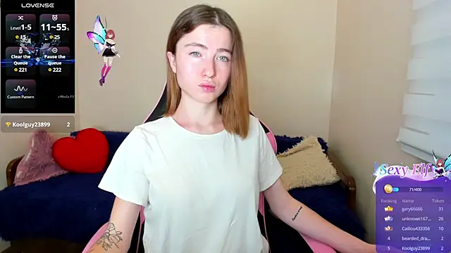 Snapshot of Luxuryalma chatting on December 24, 9:28 am Luxuryalma online show from December 24, 9:28 am