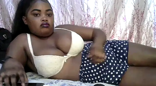 Ebonnygirl online show from February 27, 5:13 am