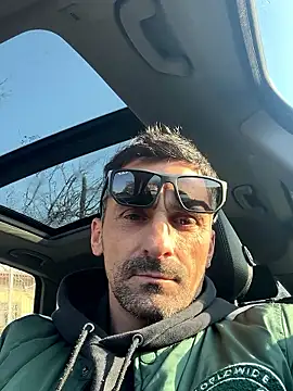 Snapshot of amydamarw chatting on January 16, 9:13 am amydamarw online show from January 16, 9:13 am