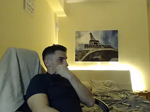 Snapshot of amydamarw chatting on February 1, 1:26 am amydamarw online show from February 1, 1:26 am