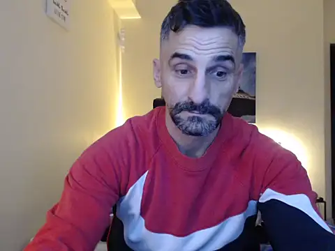 Snapshot of amydamarw chatting on February 17, 6:10 am amydamarw online show from February 17, 6:10 am